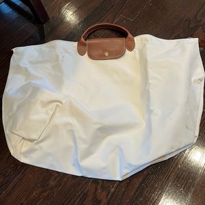 Large white longchamp zipper foldable tote bag